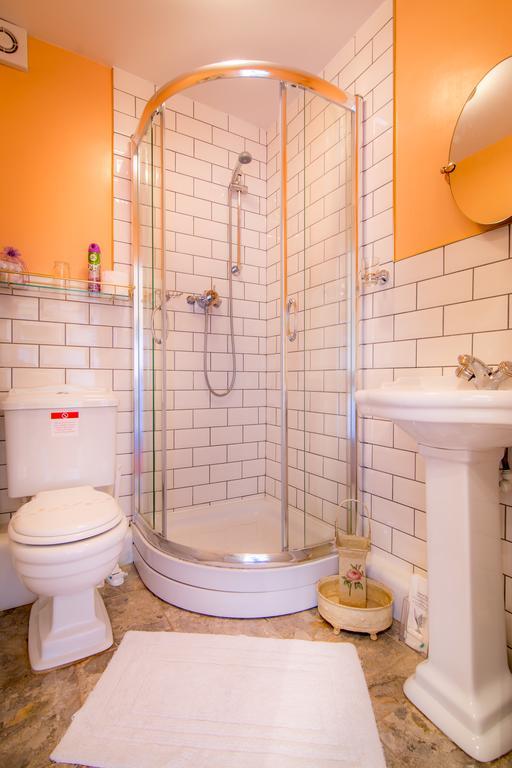 Creston Villa Guest House Lincoln Ngoại thất bức ảnh